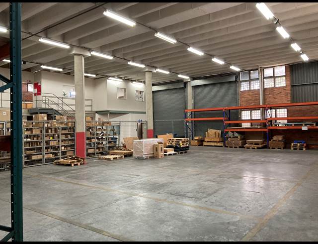 1,224M² WAREHOUSE TO LET IN MARIANN INDUSTRIAL PARK