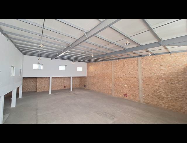1,066M² WAREHOUSE TO LET IN NORTH RIDING