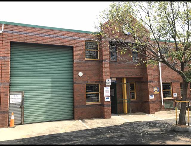 355M² WAREHOUSE TO LET IN STRIJDOMPARK
