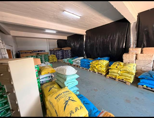 300M² WAREHOUSE TO LET IN MALMESBURY INDUSTRIA