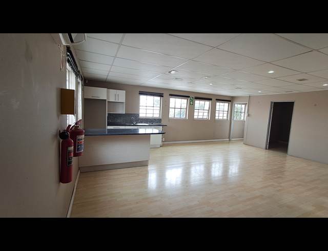 105M² OFFICE TO LET IN BEREA