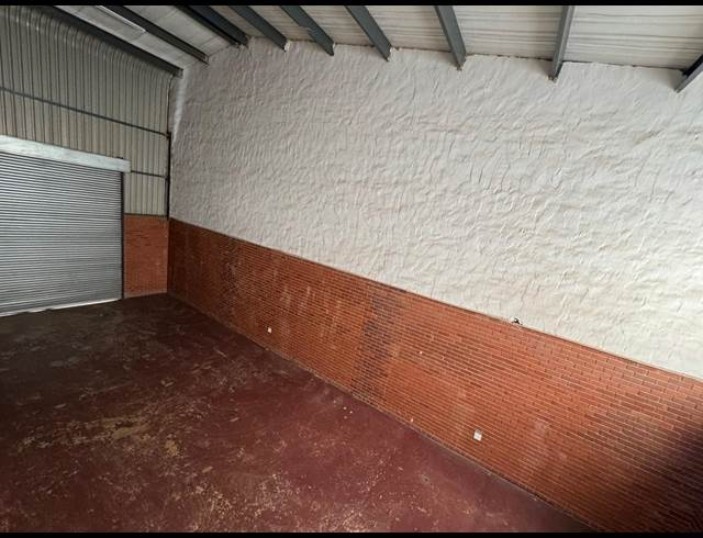 189M² WAREHOUSE TO LET IN CLAYVILLE