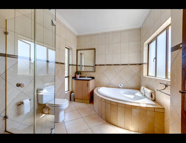 7 BEDROOM PROPERTY TO RENT IN DAINFERN GOLF ESTATE