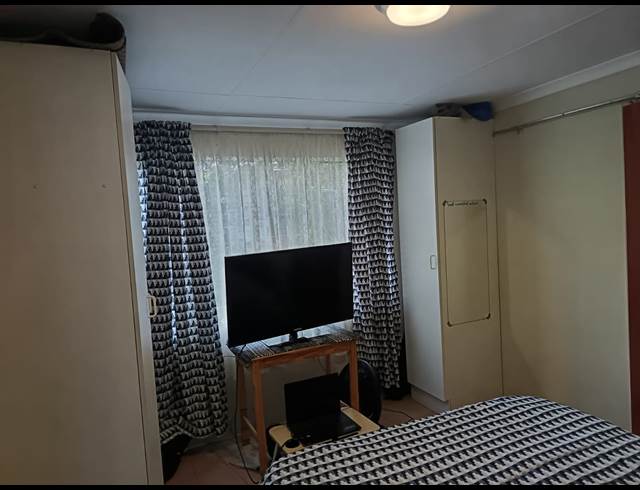 1 bed property to rent in THE REEDS
