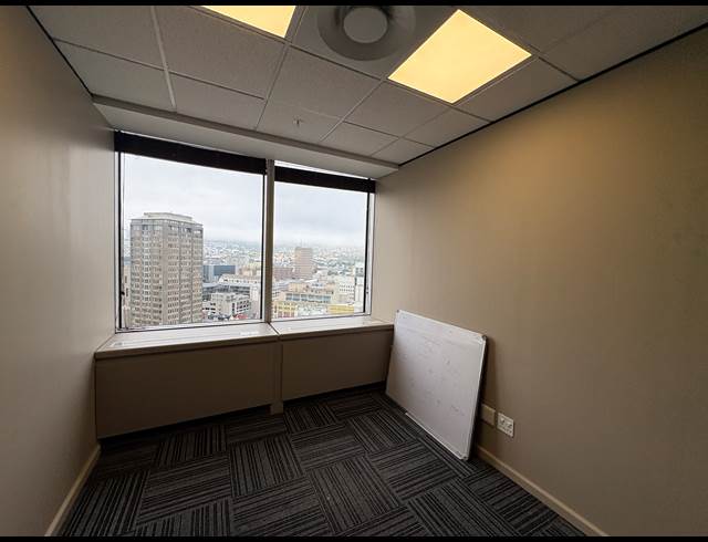 2,623M² OFFICE TO LET IN CAPE TOWN CITY CENTRE