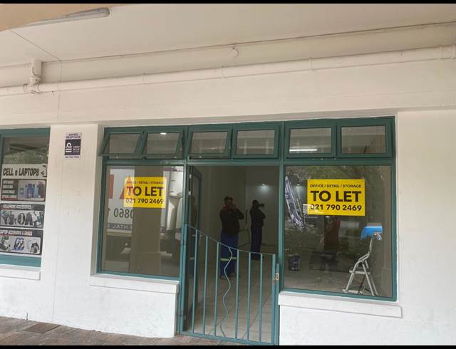 44M² RETAIL TO LET IN HOUT BAY BEACHFRONT