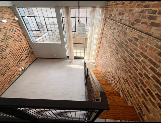 1 BEDROOM PROPERTY TO RENT IN BRAAMFONTEIN