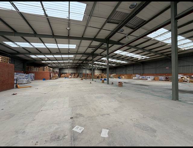 3,189M² WAREHOUSE TO LET IN RANDJESPARK