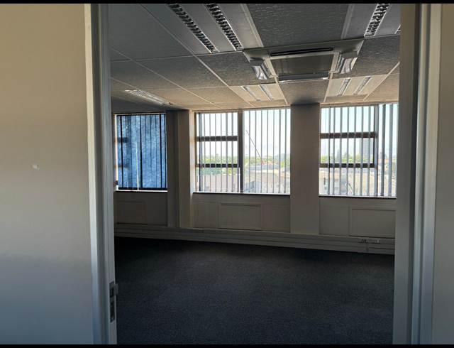 794M² OFFICE TO LET IN BELLVILLE CENTRAL