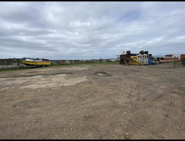 210M² WAREHOUSE TO LET IN GLEN ANIL