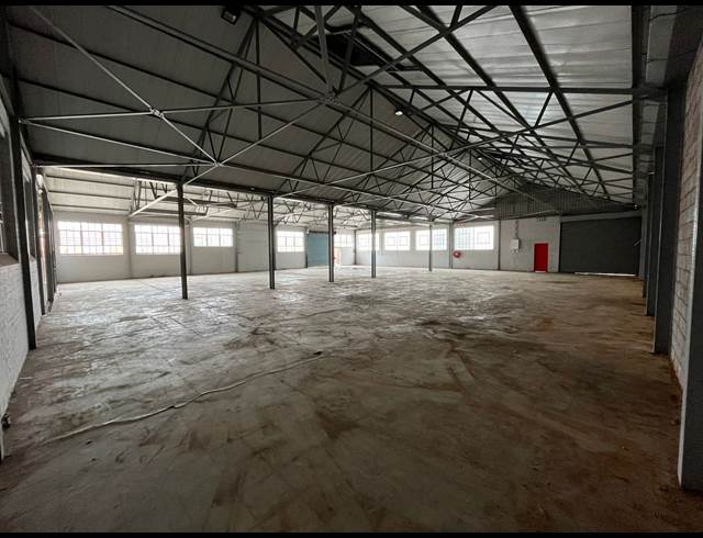750M² WAREHOUSE TO LET IN NEW ERA