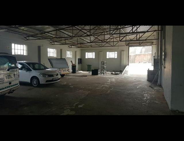1,000M² WAREHOUSE RENTED IN BRAELYN