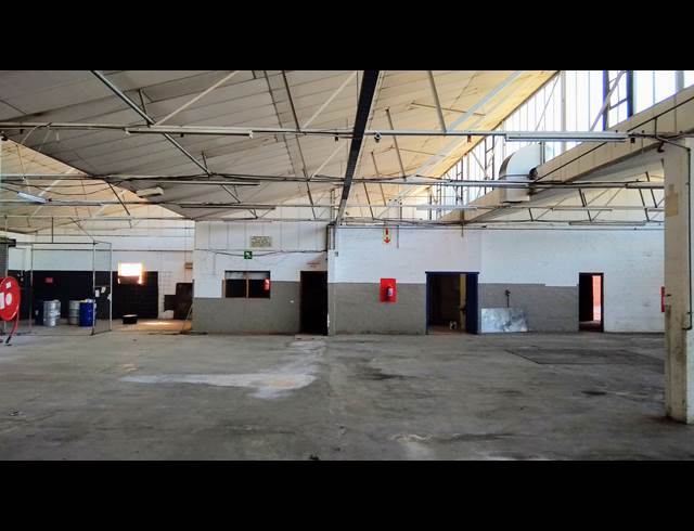 2,785M² WAREHOUSE TO LET IN PAROW INDUSTRIAL