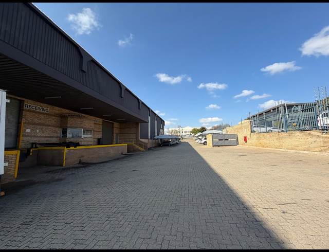 4,480M² WAREHOUSE TO LET IN RANDJESPARK