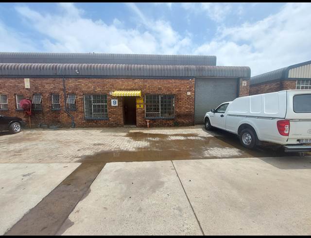 210M² WAREHOUSE RENTED IN BENONI SOUTH