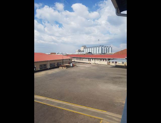 4,600M² WAREHOUSE TO LET IN ALRODE