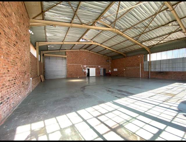 435M² WAREHOUSE TO LET IN HALFWAY HOUSE