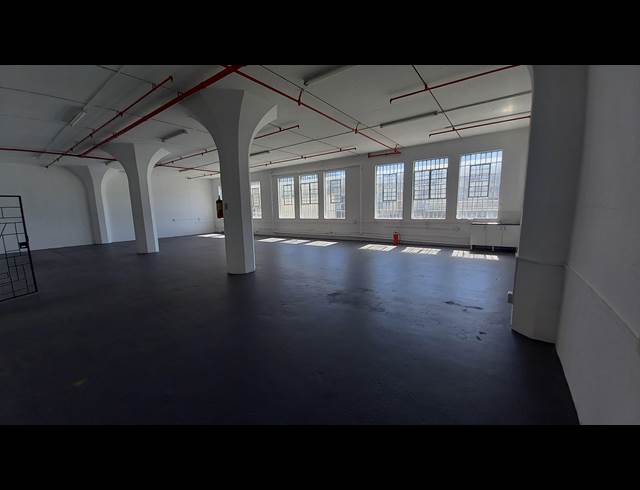 220M² INDUSTRIAL YARD TO LET IN WOODSTOCK
