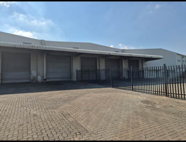 6,242M² WAREHOUSE TO LET IN HALFWAY HOUSE
