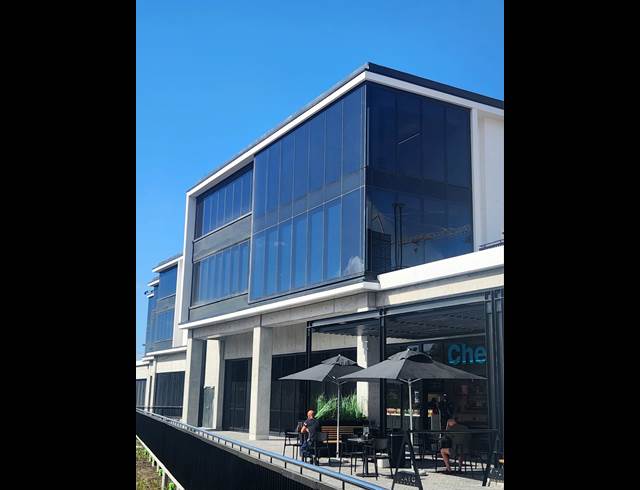10M² CO-WORKING SPACE TO LET IN OBSERVATORY