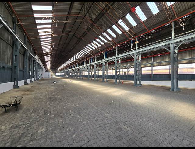 4,751M² WAREHOUSE TO LET IN TUNNEY
