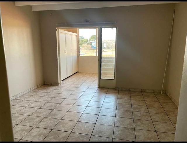 1 BEDROOM PROPERTY TO RENT IN MINDALORE