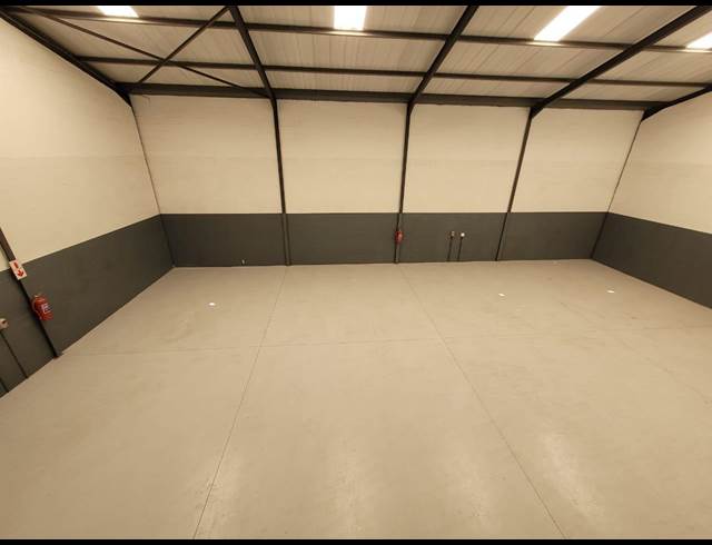 750M² WAREHOUSE TO LET IN KILLARNEY GARDENS