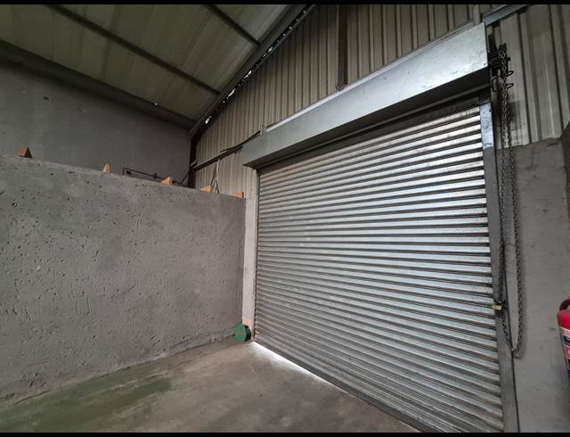 200M² WAREHOUSE TO LET IN ALRODE SOUTH