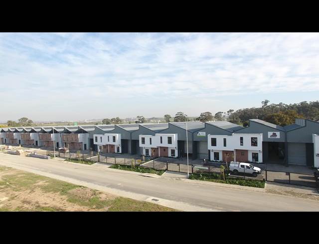 308M² WAREHOUSE TO LET IN FISANTEKRAAL INDUSTRIAL