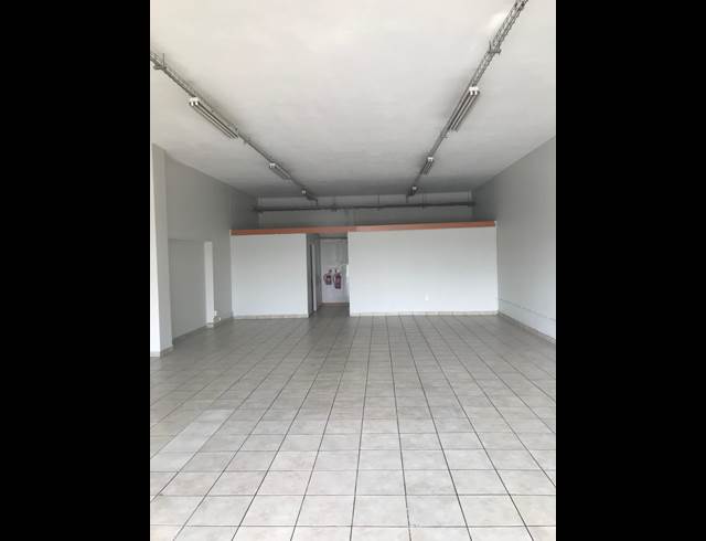 112M² RETAIL TO LET IN LASER PARK
