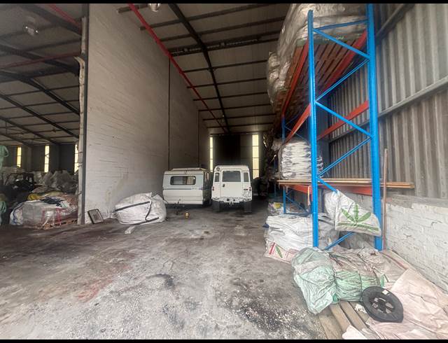 1,714M² WAREHOUSE TO LET IN BRACKENFELL INDUSTRIAL