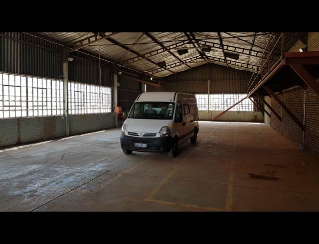500M² FACTORY TO LET IN ANDERBOLT