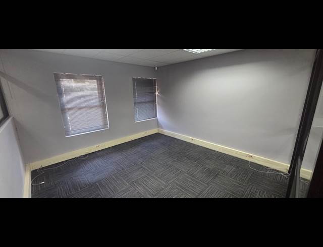 186M² OFFICE TO LET IN NELSPRUIT EXT 2