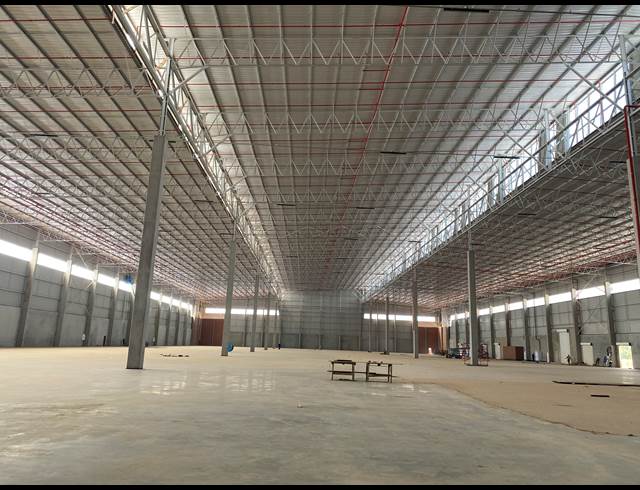 19,646M² WAREHOUSE TO LET IN LOUWLARDIA