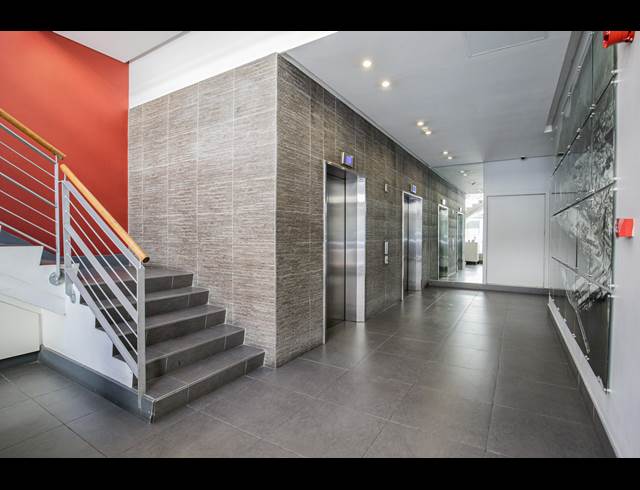 279M² OFFICE TO LET IN FORESHORE