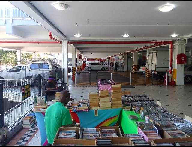 208M² BUSINESS CENTRE TO LET IN GLENWOOD