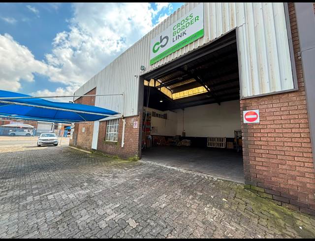 306M² WAREHOUSE TO LET IN JET PARK