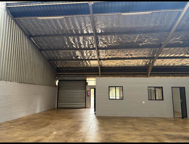 300M² WAREHOUSE TO LET IN ALBERTON NORTH