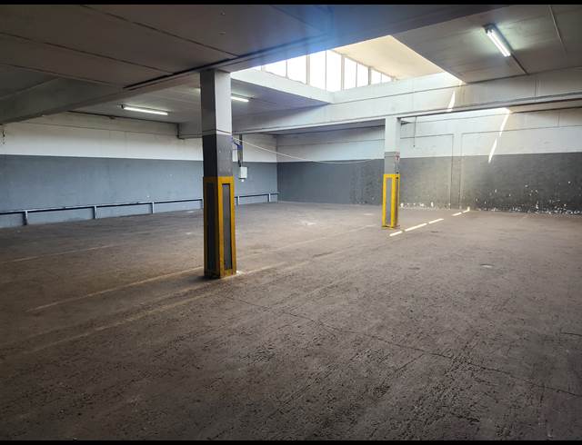 651M² WAREHOUSE TO LET IN WADEVILLE