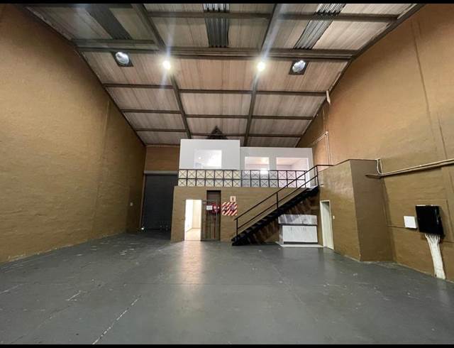INDUSTRIAL PROPERTY TO RENT IN CORPORATE PARK