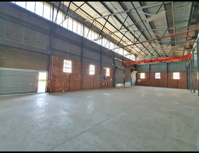 2,565M² WAREHOUSE TO LET IN ISANDO