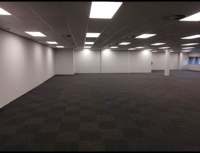 650.40M² RETAIL TO LET IN RIVERSIDE