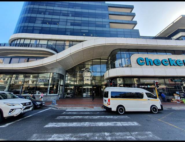 336M² OFFICE TO LET IN SEA POINT