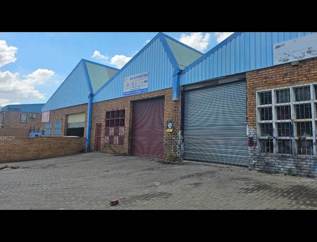 250M² WAREHOUSE TO LET IN PRETORIA WEST