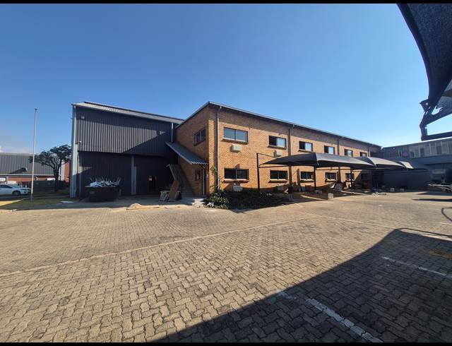 4,752M² WAREHOUSE TO LET IN ELANDSFONTEIN