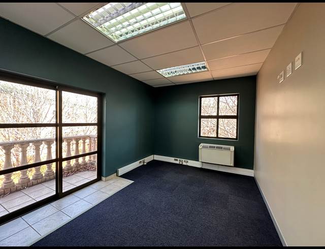 700M² OFFICE TO LET IN HIGHVELD TECHNOPARK