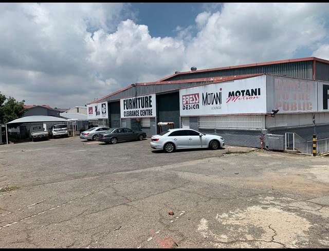 5,040M² WAREHOUSE TO LET IN WYNBERG
