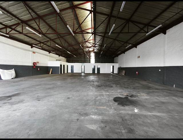 445M² WAREHOUSE TO LET IN ROBERTVILLE