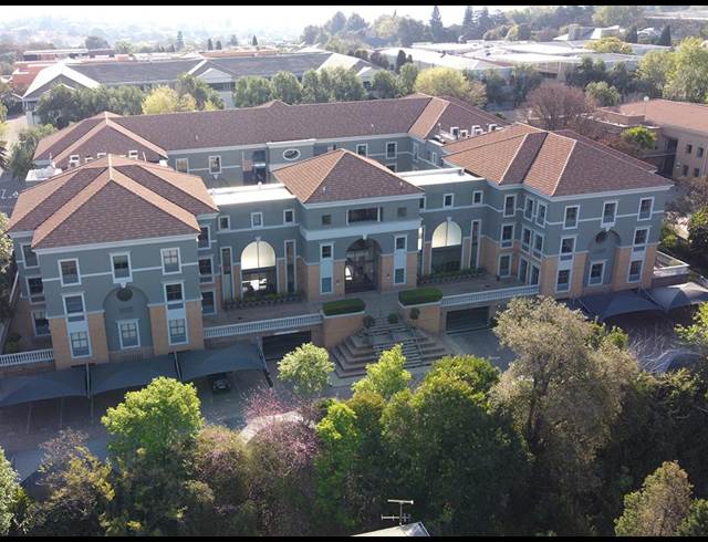 1,901M² OFFICE TO LET IN ILLOVO
