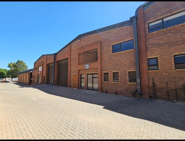 535M² WAREHOUSE TO LET IN POMONA
